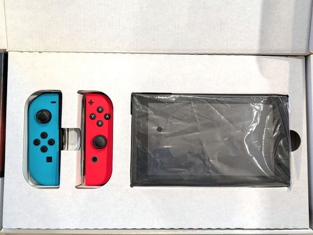 【限定セール！】Nintendo Switch 本体 ネオンブルー・ネオンレッド