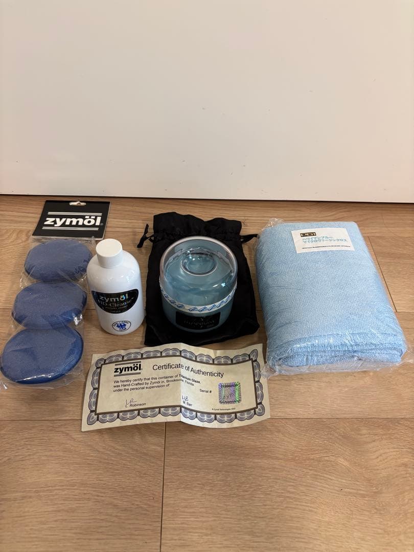 ADVANCE 様ZYMOL（ザイモール）Titanium Glaze