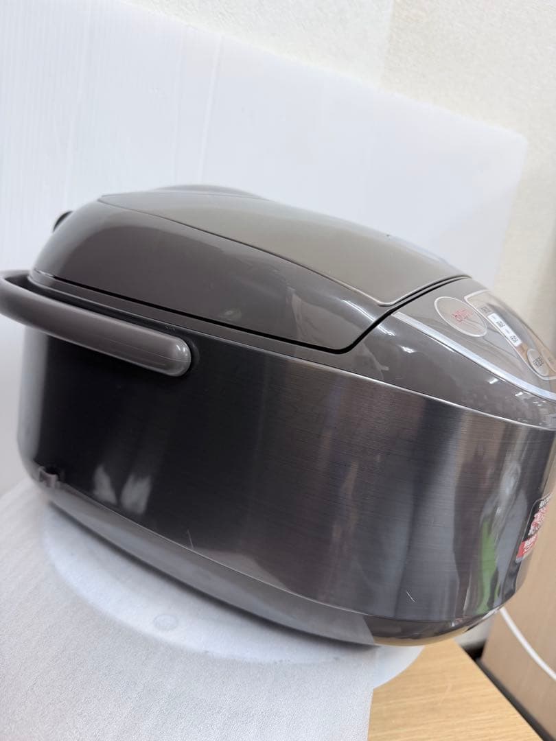 春ママZOJIRUSHI 象印 IH炊飯器 NP-VA18