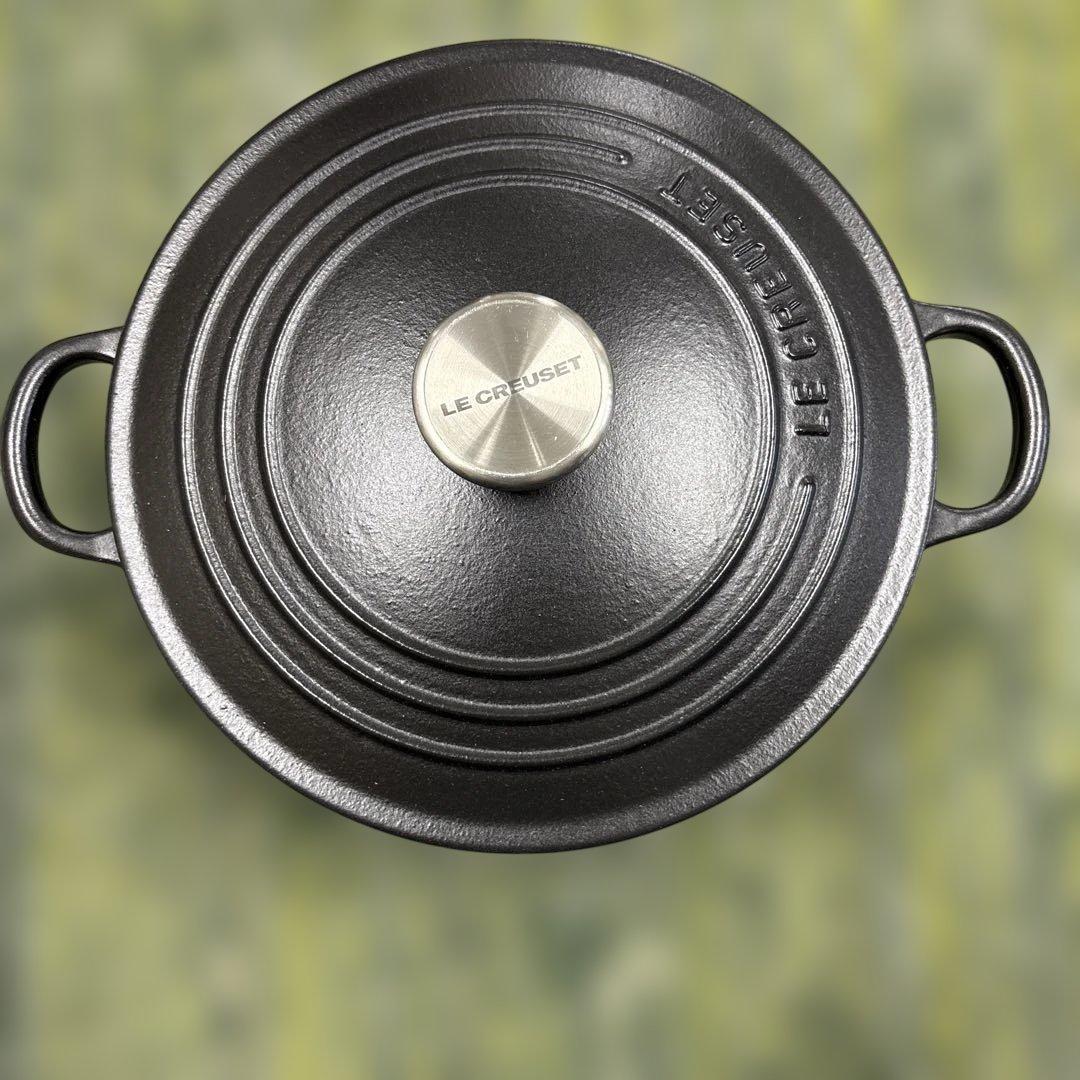 ケ*タ様 LE CREUSET 鋳鉄製 ミルクパン 22cm 黒