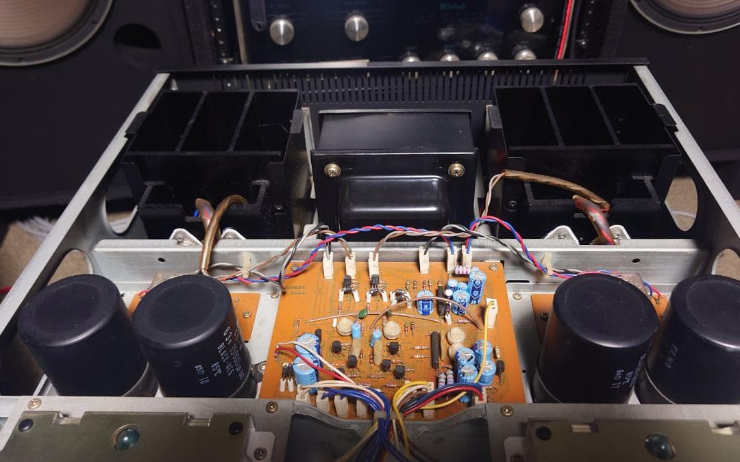 Sansui BA-F1 パワーアンプ