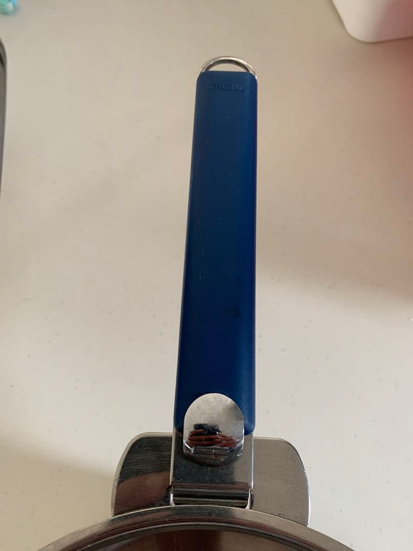 クリステル CRISTEL グラフィット 浅型鍋 両手鍋 青いハンドル