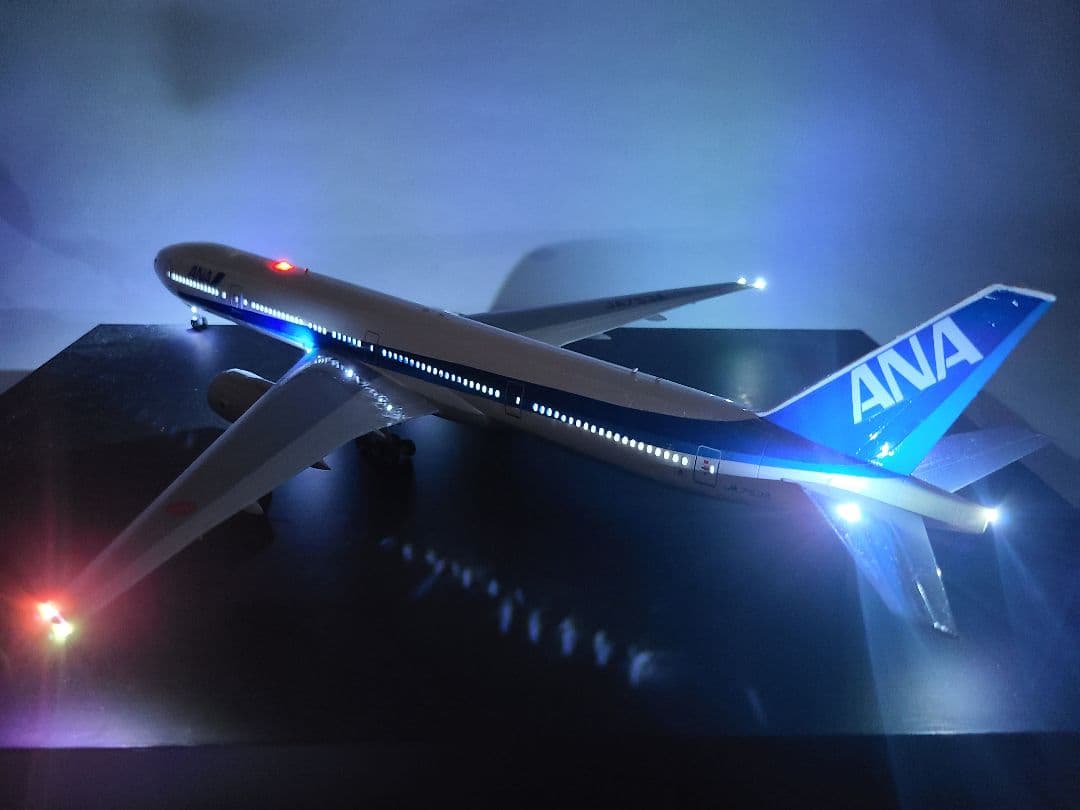ANA Boeing 777-300 LED仕様 完成品