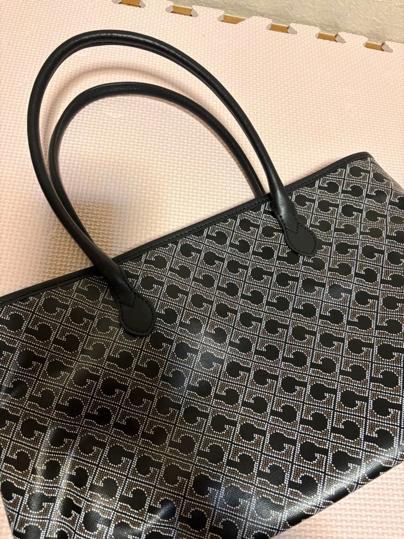 ららLaraさま ゲラルディーニ☆リナシメント☆トート☆イタリア