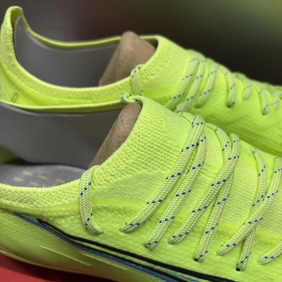 プーマ　ウルトラ アルティメット FG/AG LONG PILE【27】