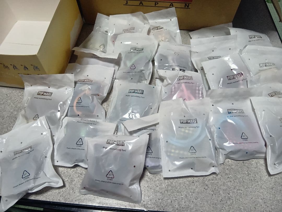 正規品POP MART PIN FOR LOVEラブブまとめ売り