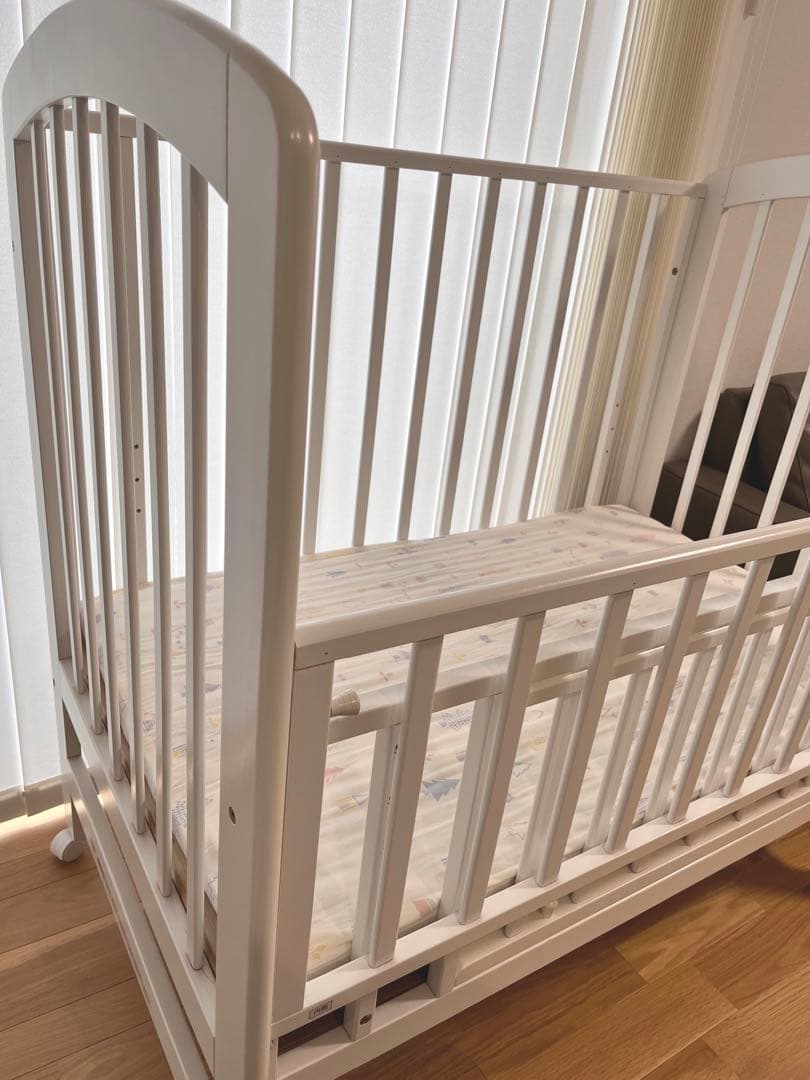 カトージ/ベビーベッド/ハイポジション/直接引き渡し希望(福岡近郊)配送も可能