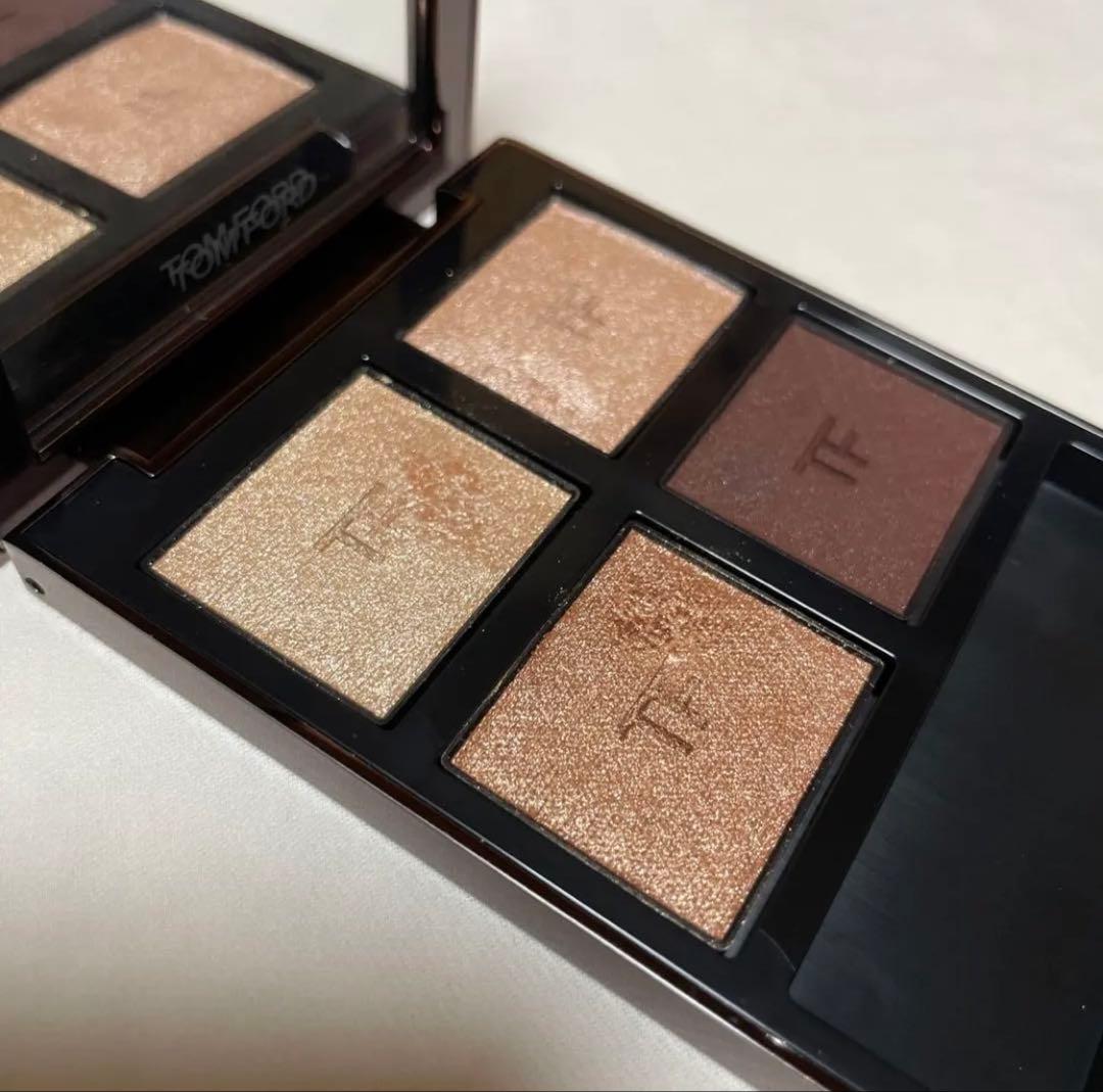 トムフォード アイシャドウ ピーチグラマー