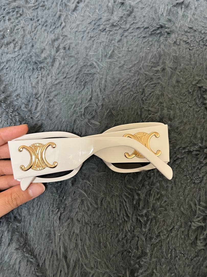 Celineサングラス