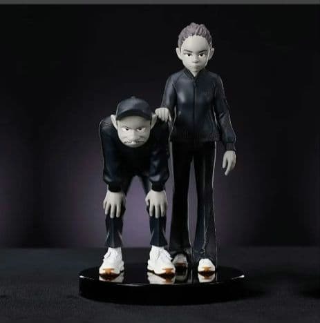 花井祐介 × sacai × Nike フィギュア/ white