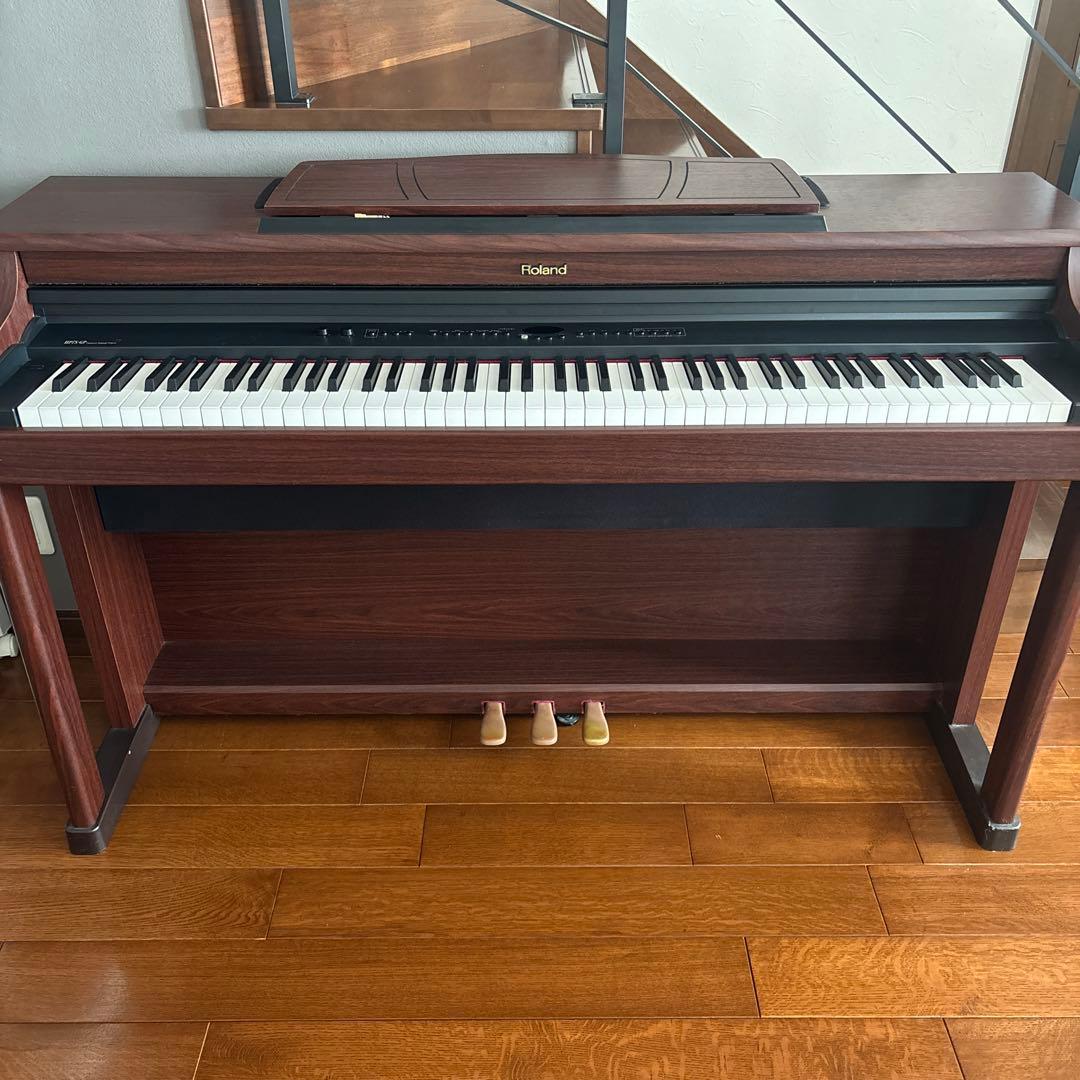 ローランド　電子ピアノ　中古