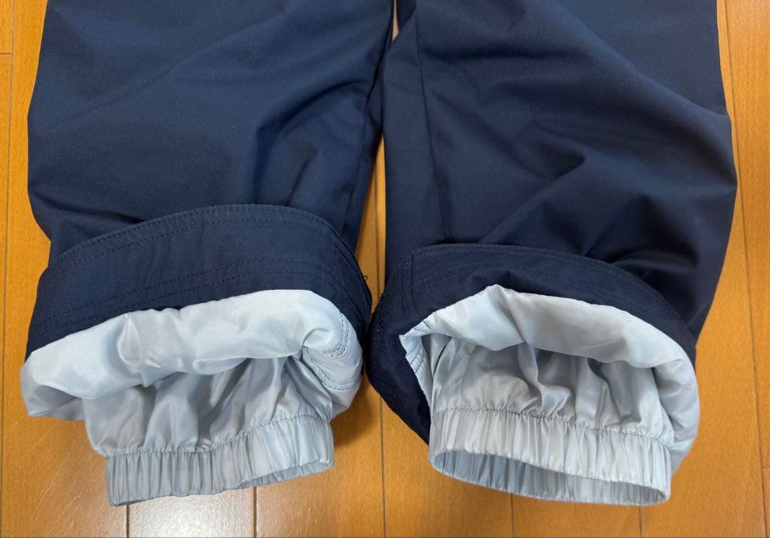 DESCENTE デサント　スキーウェア　上下セット　女の子　140