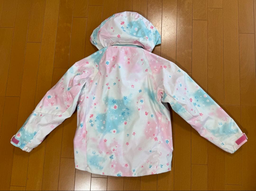 DESCENTE デサント　スキーウェア　上下セット　女の子　140