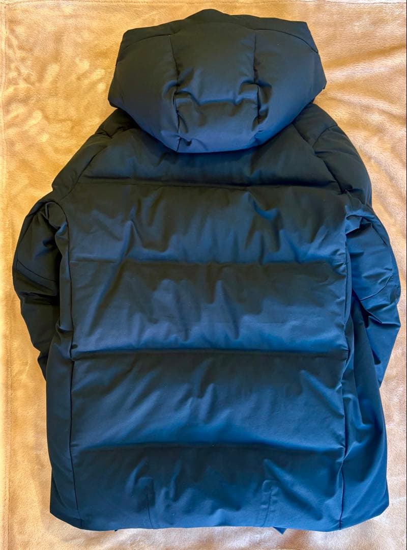 デサントオルテライン 水沢ダウン マウンテニア 黒 M