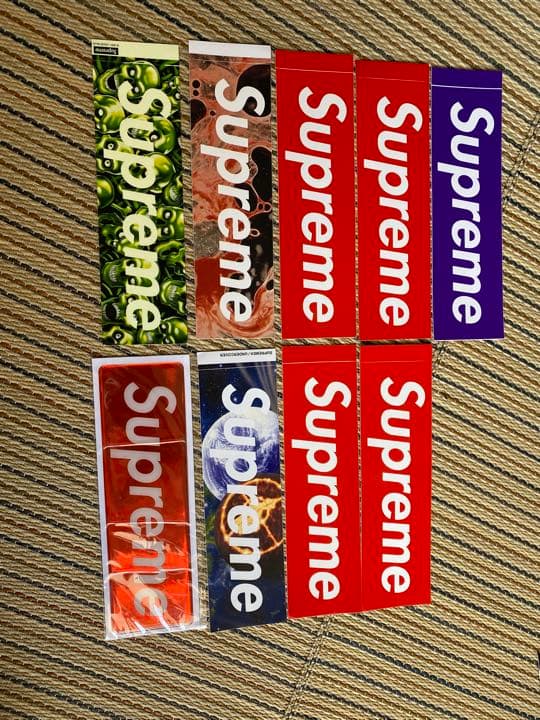 supremeステッカー