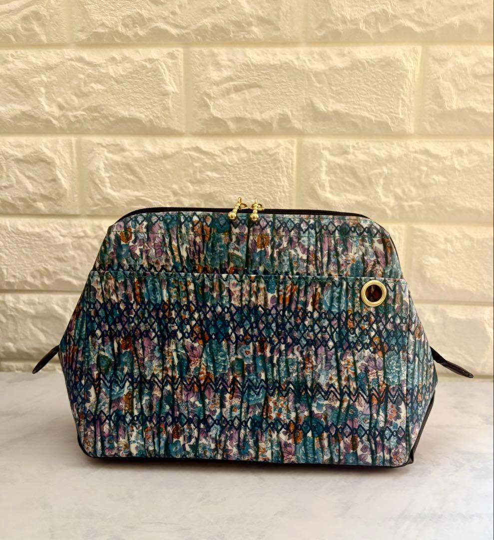 ハイビスカス様　ハンドメイド　リバティ　バッグ　オーダーページ