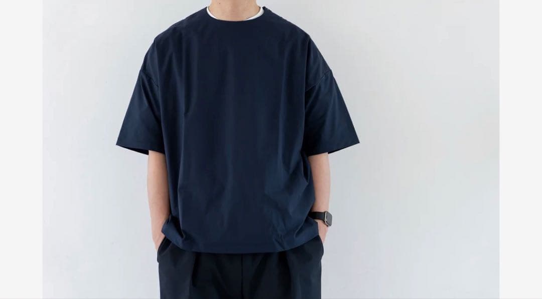 MNMM ネイビーオーバーサイズシャツ、ボトムス