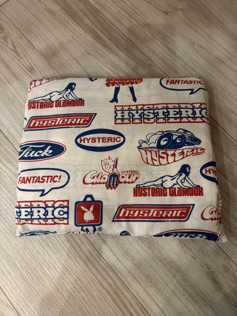 ヒステリックグラマー シーツ、枕カバー、袋の3点セット 非売品　ノベルティ