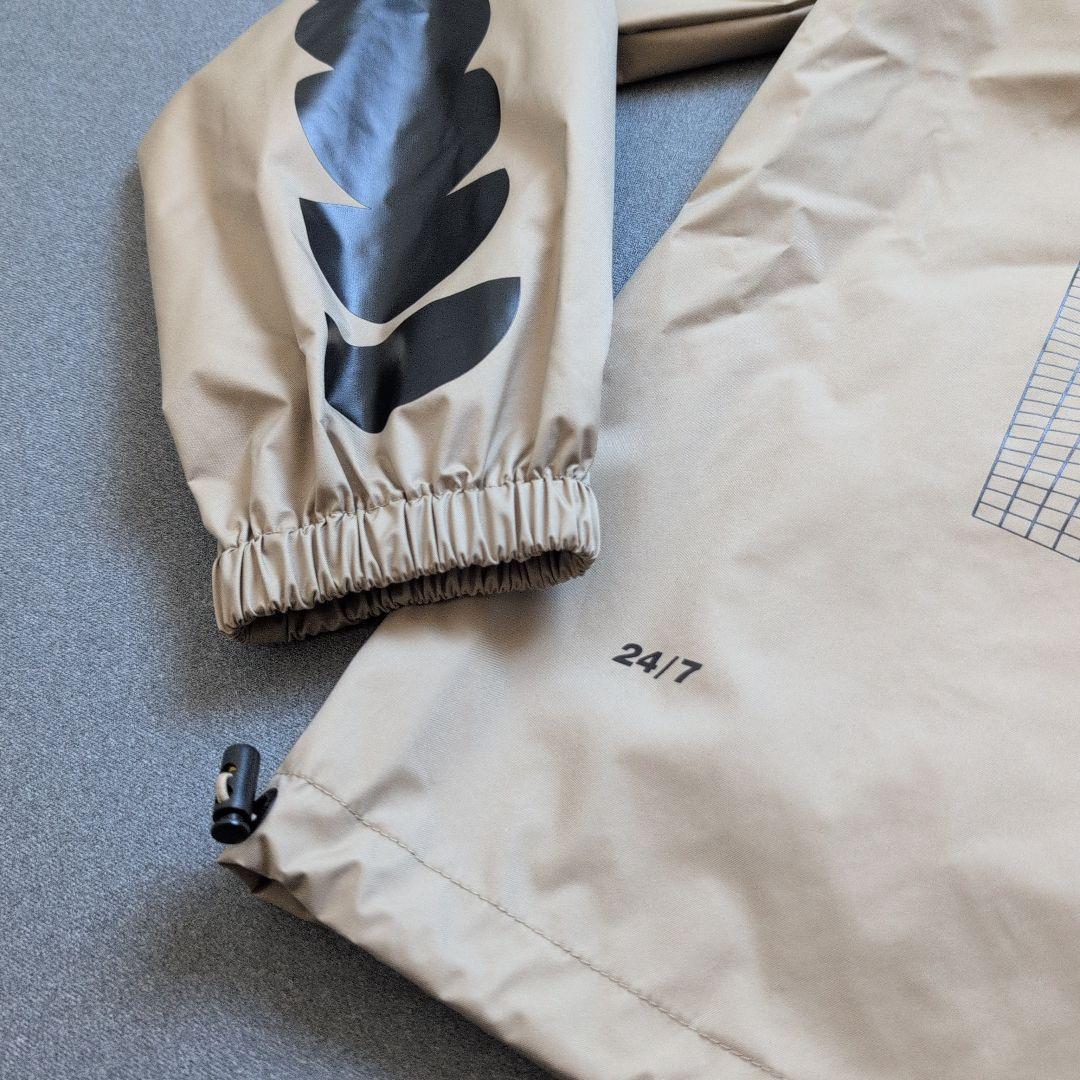 【未使用、販売終了】エヌビービーウィークエンド　ハーフジッププルオーバー　M