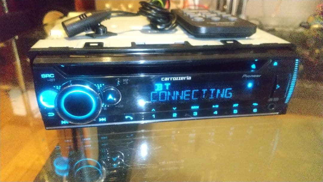 Carrozzeria DEH-5600 CD/USB/Bluetooth対応