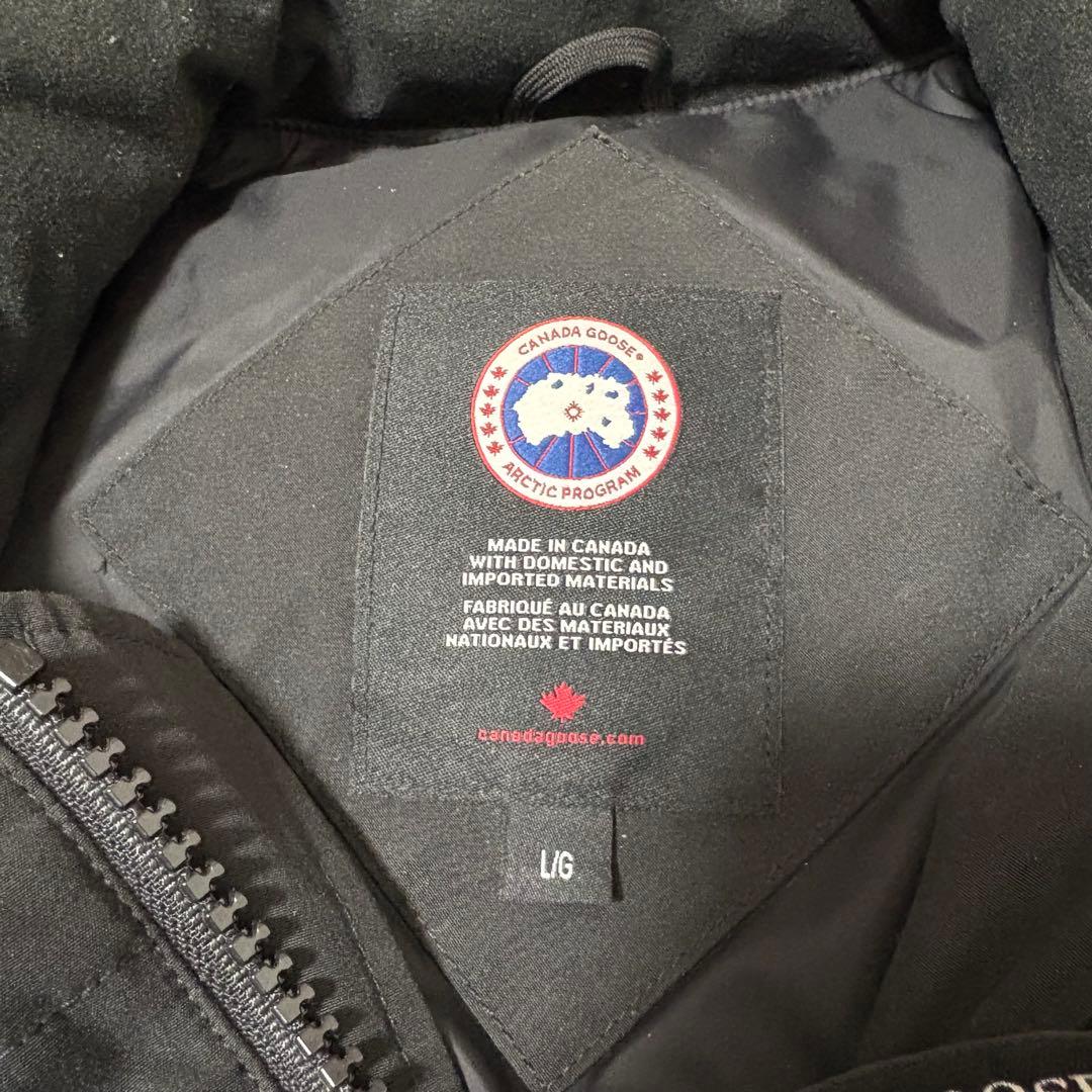 カナダグース ダウンベスト L ブラック 4154M ホログラム ワッペン