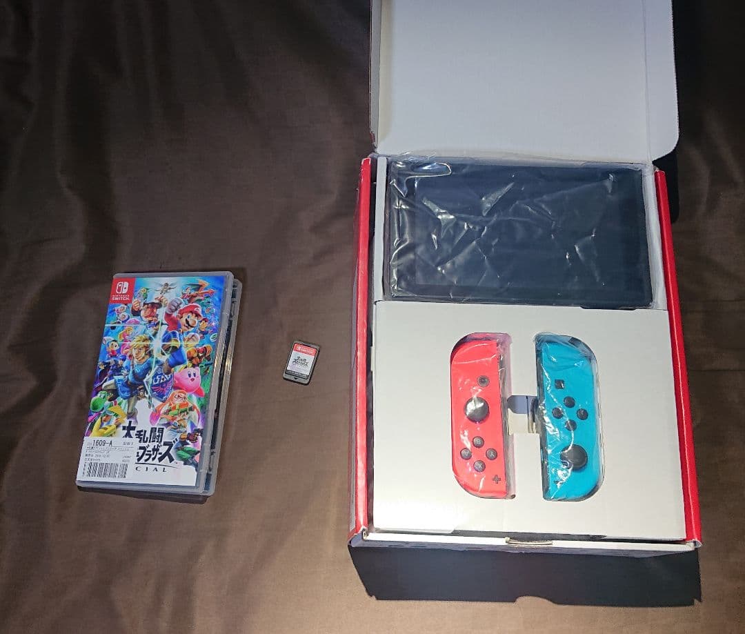 Nintendo Switch本体+大乱闘スマッシュブラザーズSPセット