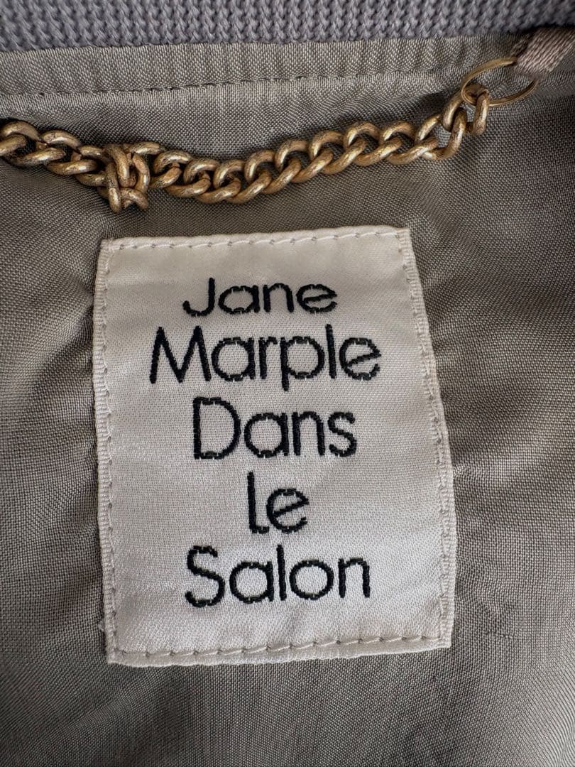 本日終了 ジェーンマープルドンルサロン フリルジップアップブルゾン Jane
