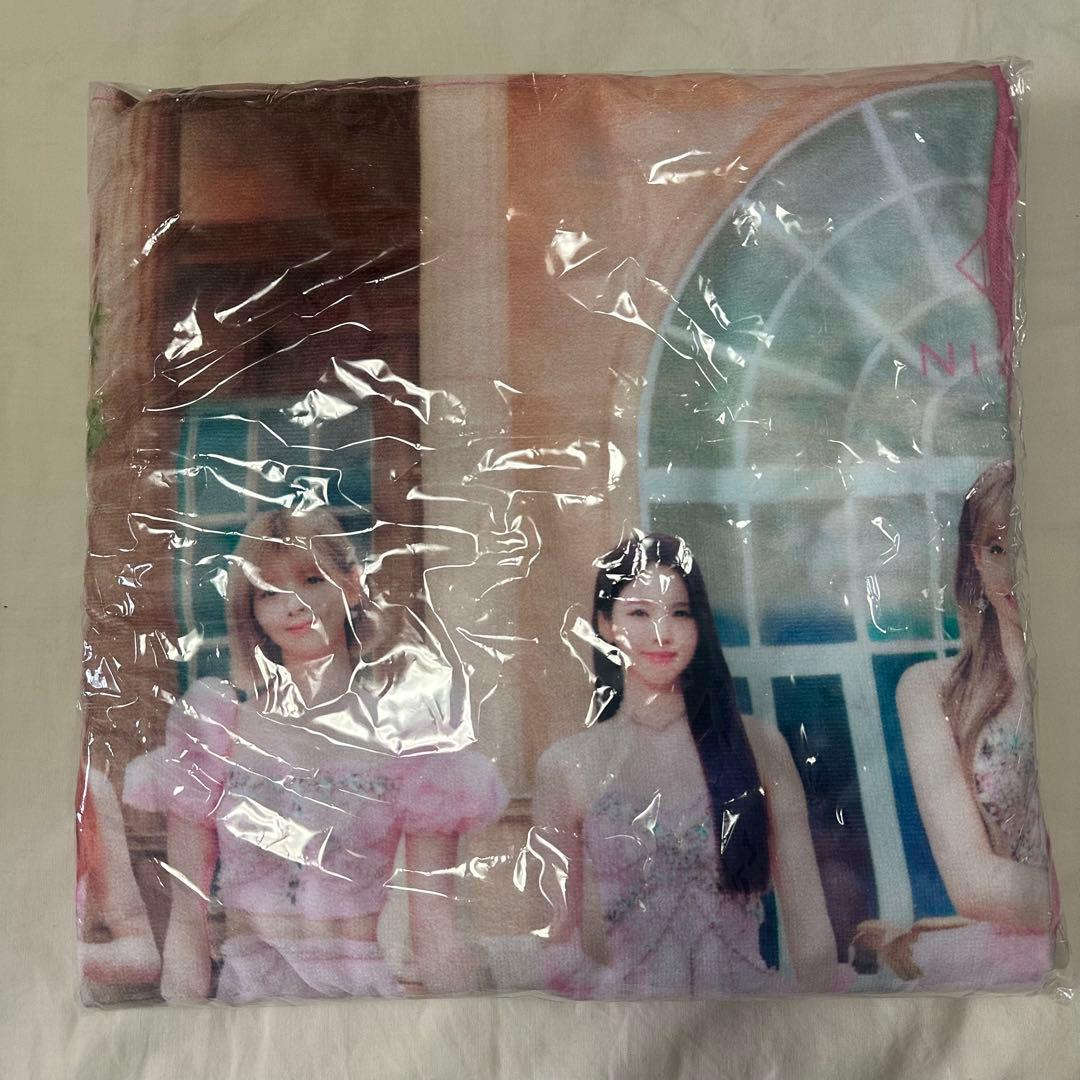 NiziUグッズまとめ全20枚