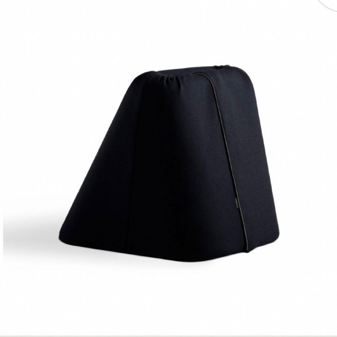 【半額・送料込】腰にアプローチ！部屋に馴染む背もたれ三角ローラソファbuno