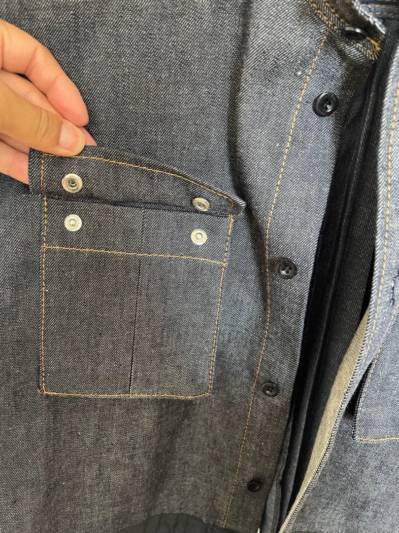 大幅値下げです。『サカイ』デニムジャケット ノースリーブ プリーツ