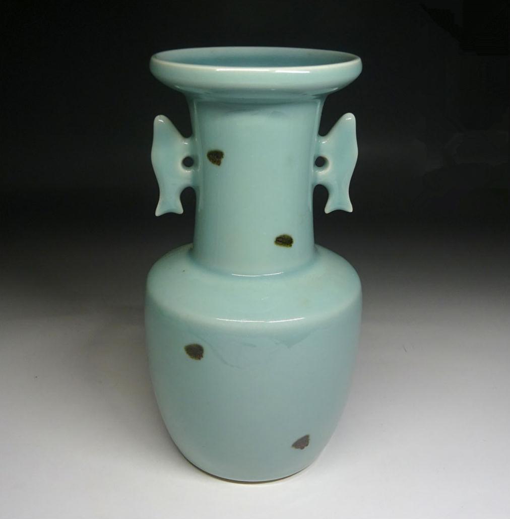 砥部焼 栖山窯 飛青磁 双魚耳 花瓶 高約20.5cm 時代物 t06201