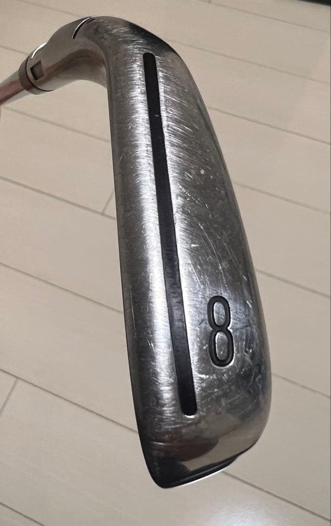 テーラーメイド、8番アイアン、Sim2 max 右打ち用、フレックスs