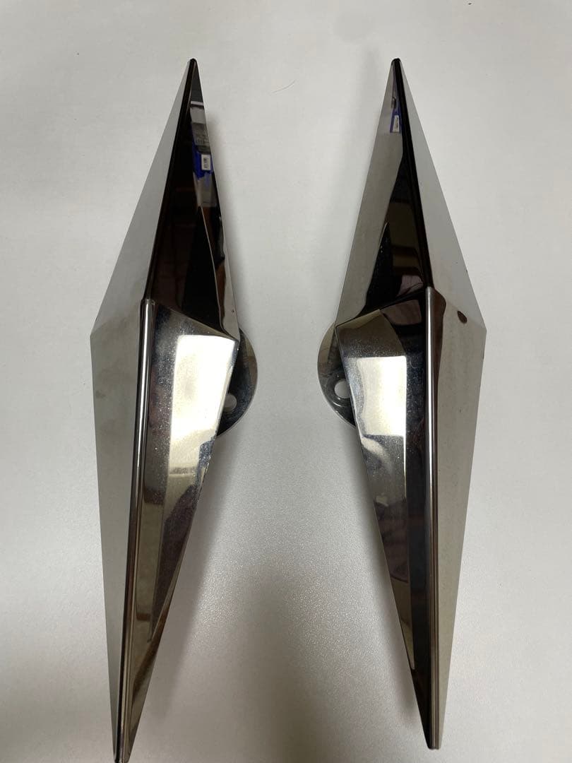 鏡面ステンレス製　中型車用17.5インチ　ホイール一文字スピンナー