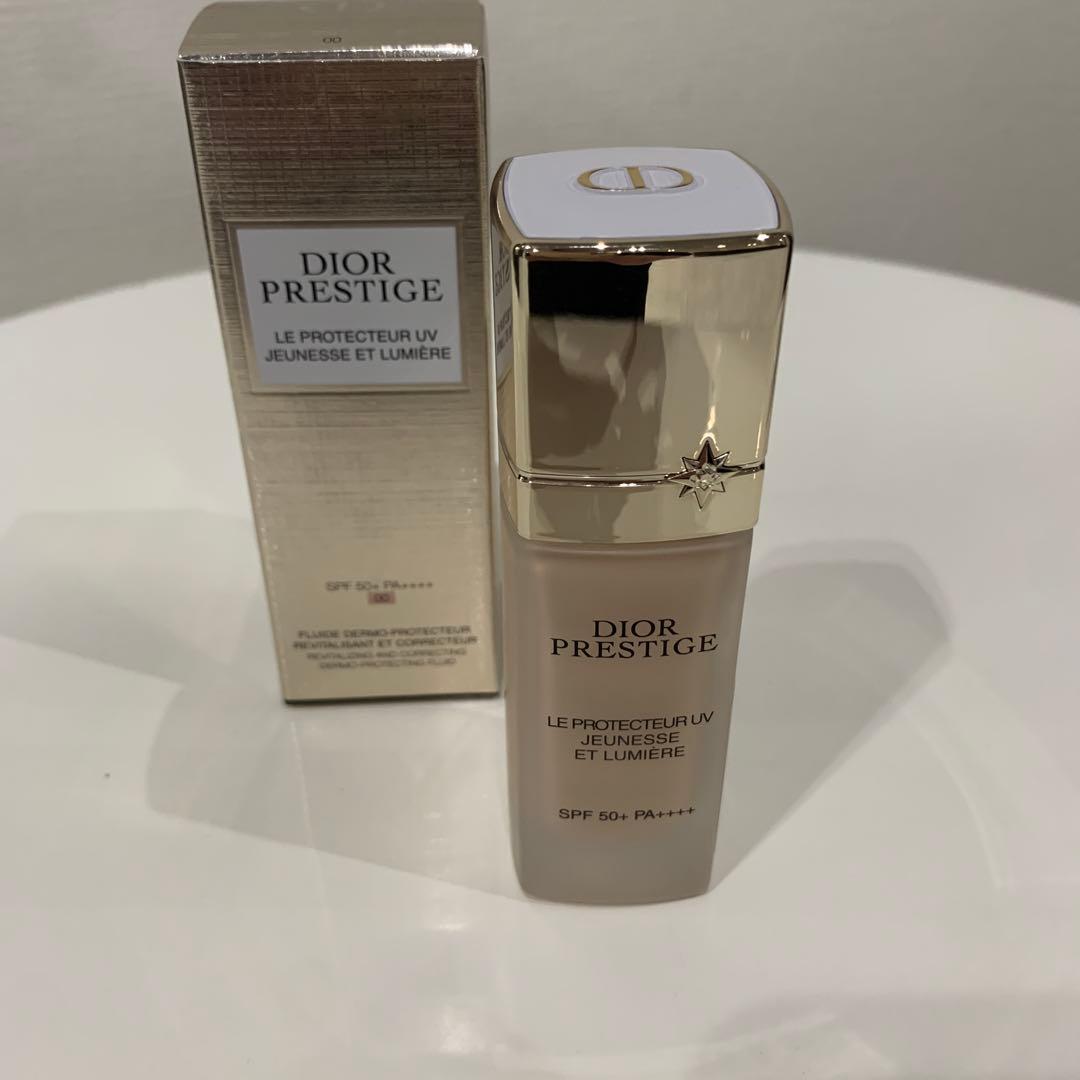 Dior プレステージ ホワイト ル プロテクターUVルミエール BB 00