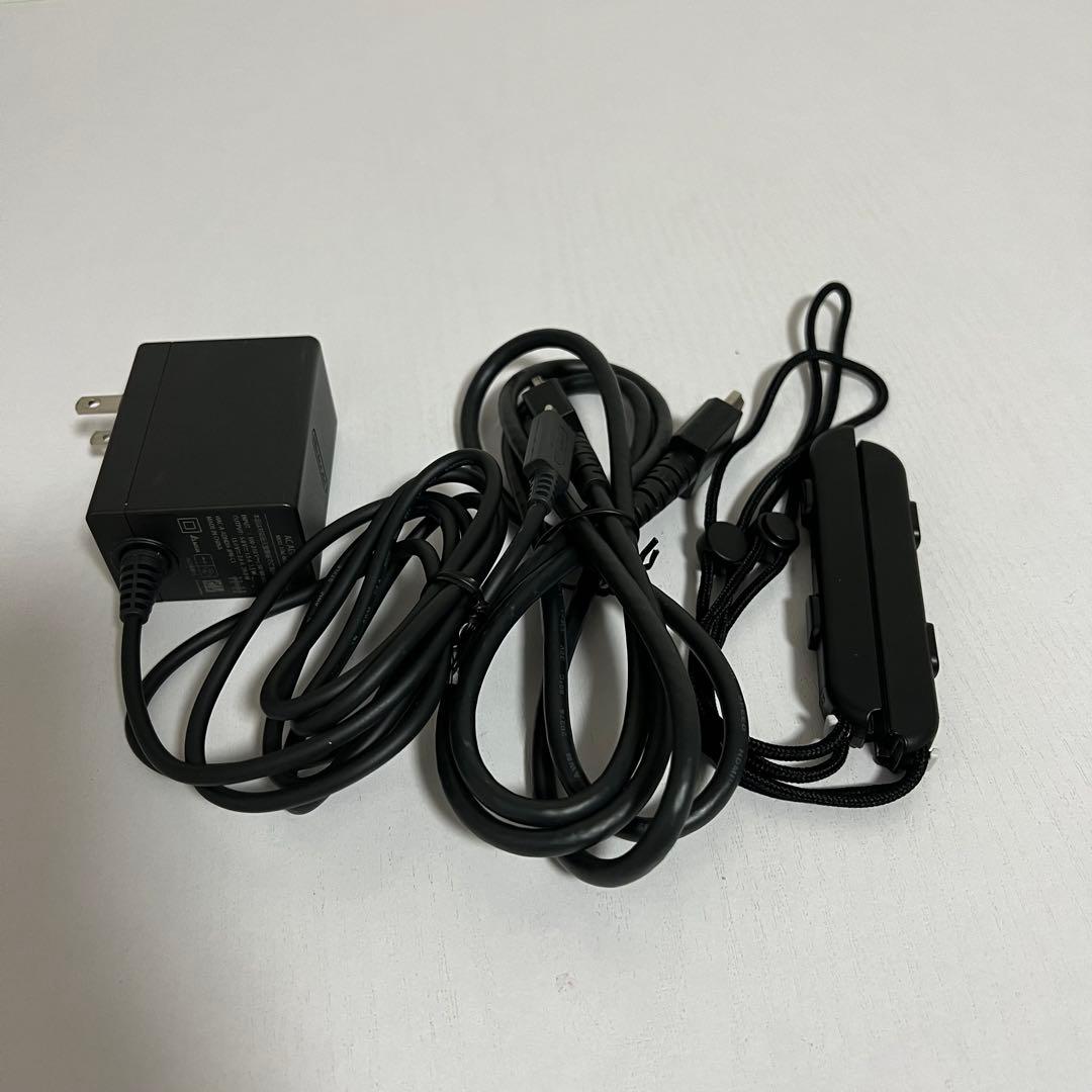 【未使用に近い】2024年モデル　Nintendo Switch スイッチ本体