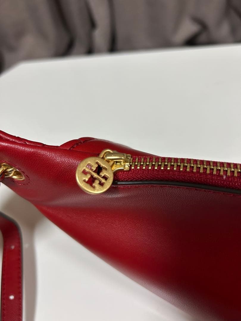 トリーバーチ レザー ボディバッグ レッド