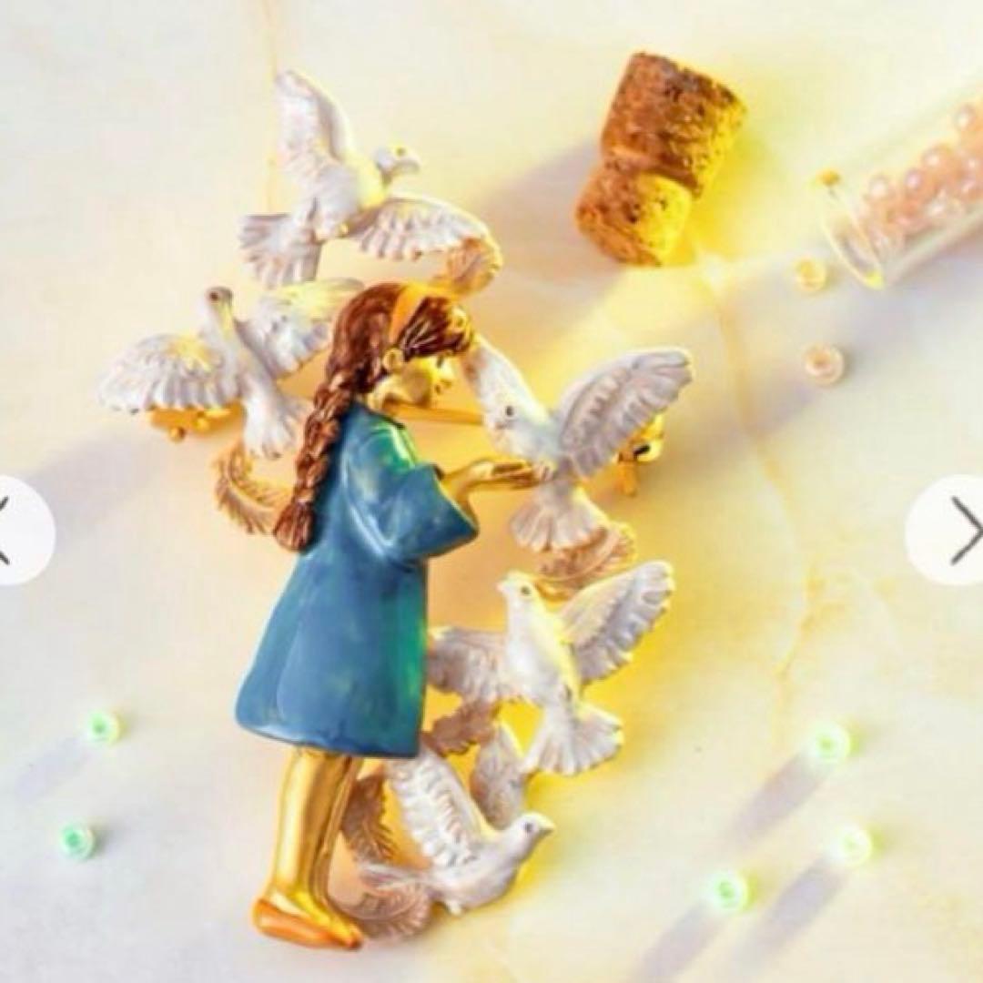 天空の城ラピュタ ブローチ シータと白い鳩　パルナートポック