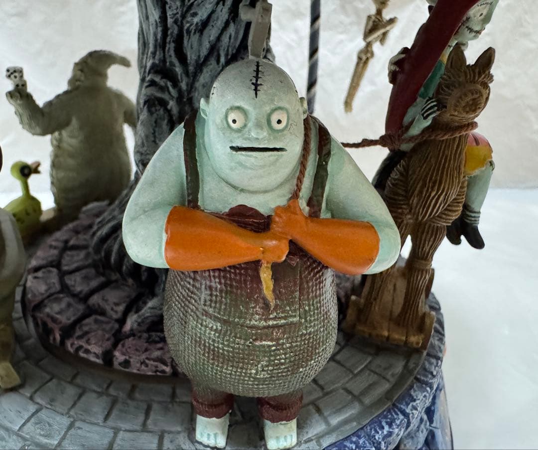 ナイトメアー ビフォア クリスマス イルミネーション ミュージカル カルーセル