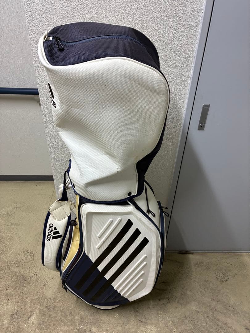 藤*野様 adidas ゴルフバッグ ホワイト/ネイビー
