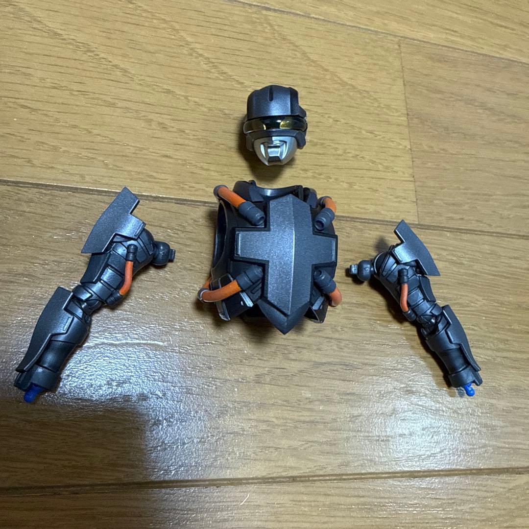 S.Hフィギュアーツ　テクターギアゼロ　ウルトラマンゼロ