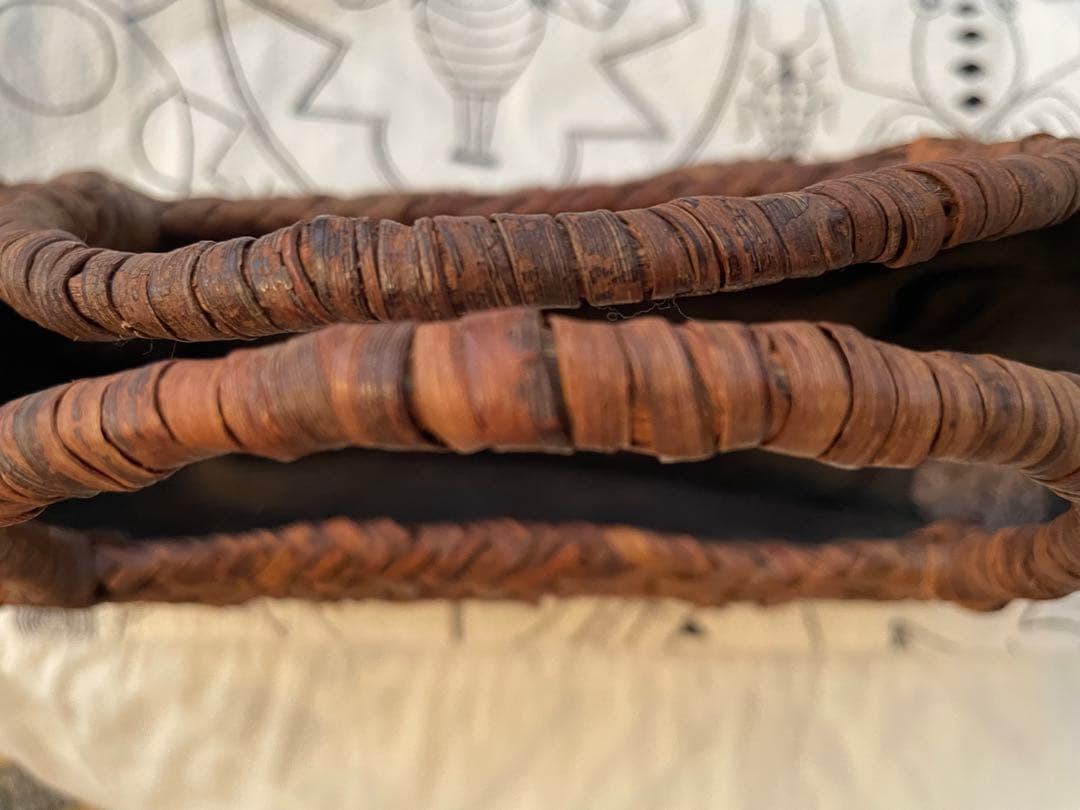 山形産　山葡萄のバッグ