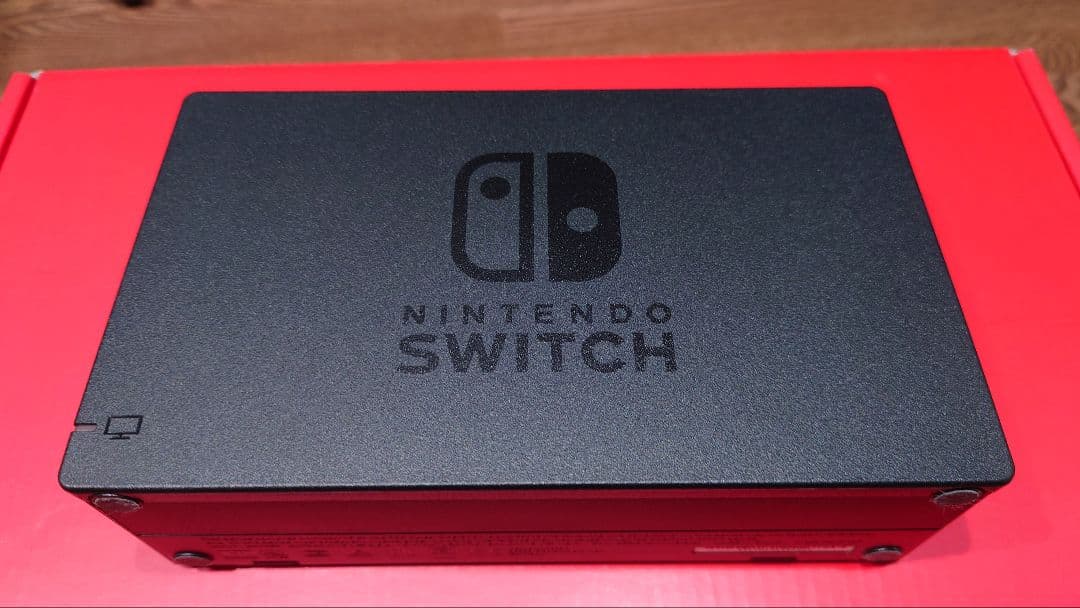 Nintendo Switch グリーン/レッド 本体