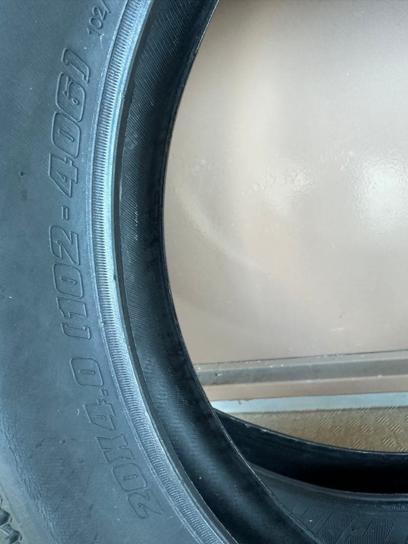 20×4.0 VEE ZIGZAG タイヤのみ2本セット