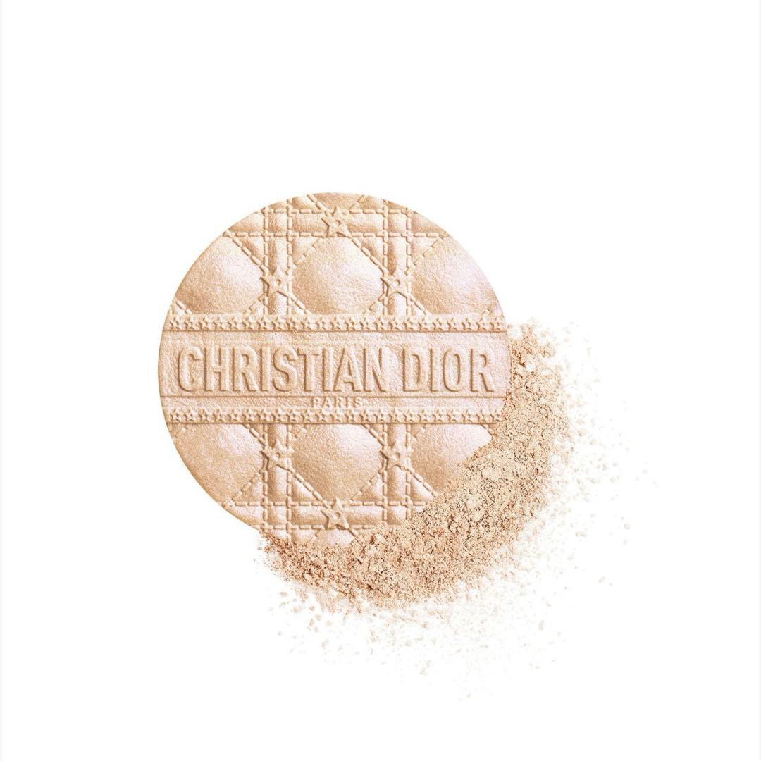 限定　ディオールスキン フォーエヴァー グロウ ルミナイザー