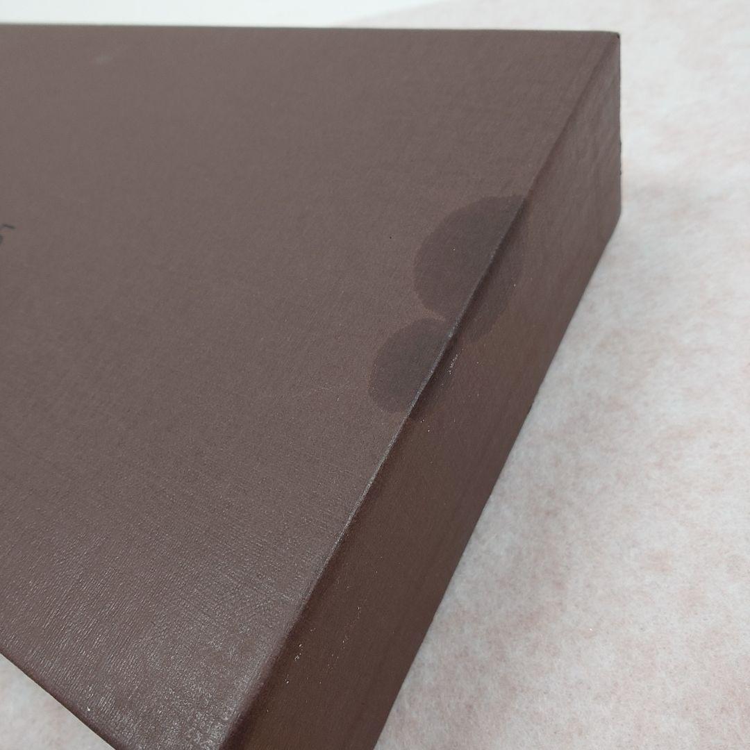 【訳あり格安】ルイ・ヴィトン　エンボス加工レザー ベージュ長財布