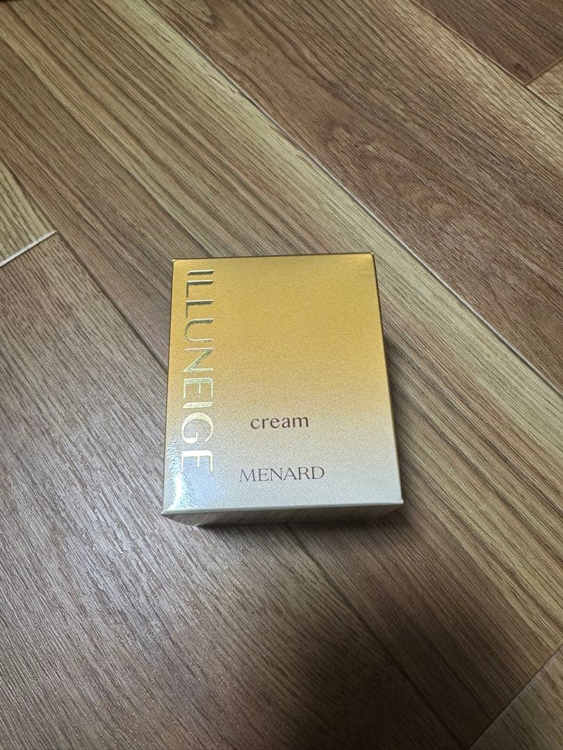 MENARD イルネージュ　エモリエントクリーム30g