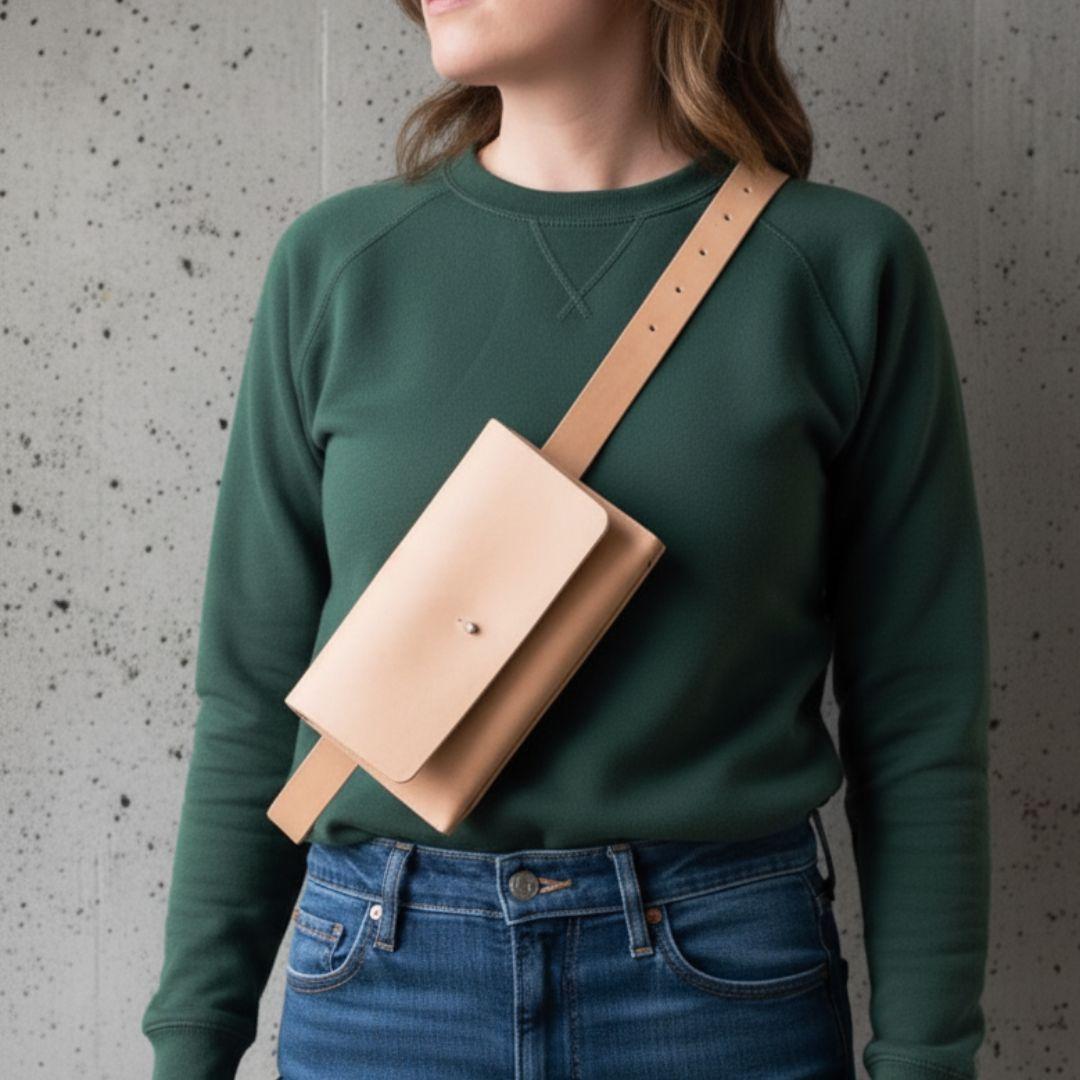 イタリアンレザー 生成りナチュラル ヌメ革サコッシュ