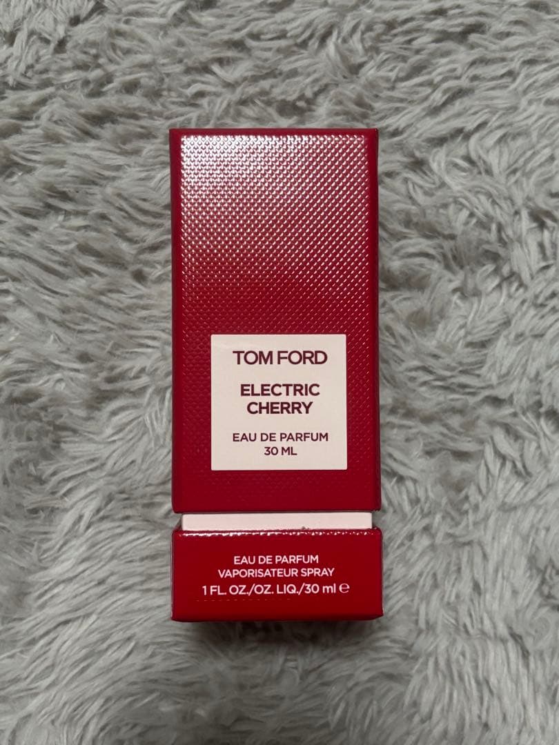 香水(女性用) TOM FORD ELECTRIC CHERRY 30 ML