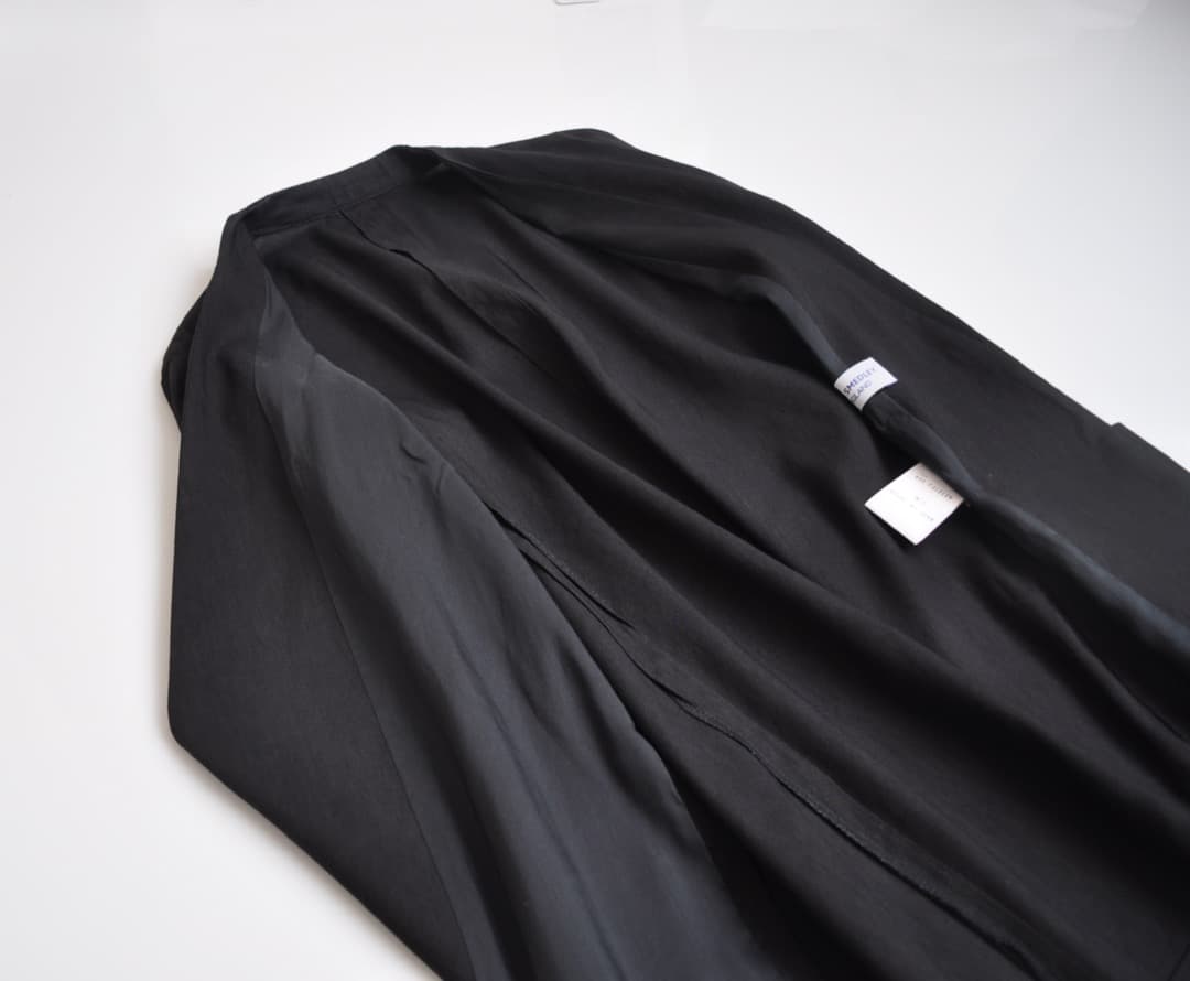 ジョンスメドレー リネン ノーカラージャケット ウエストベルト付 黒 麻