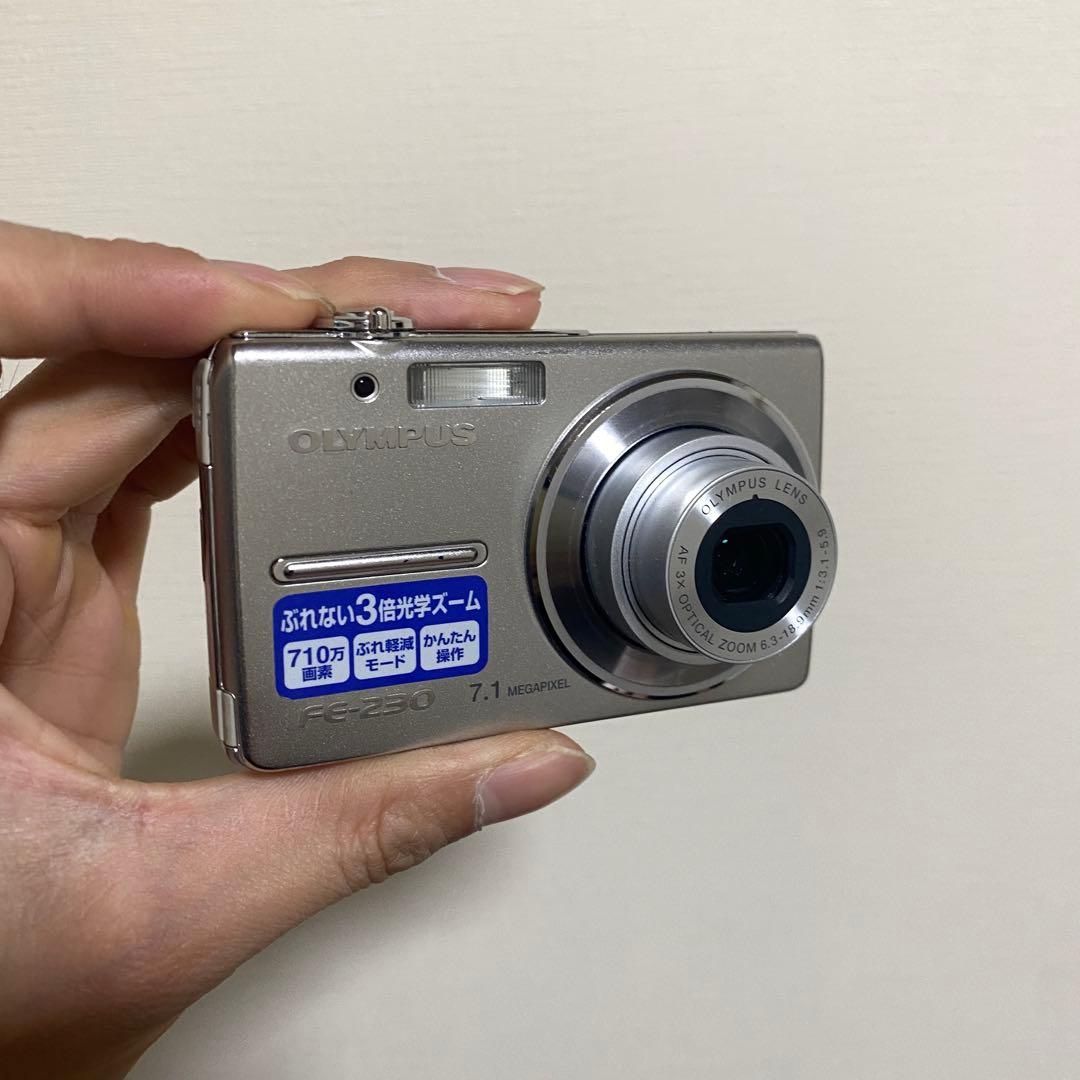 【完動美品】OLYMPUS FE-230 コンパクトデジカメCCD 付属品あり